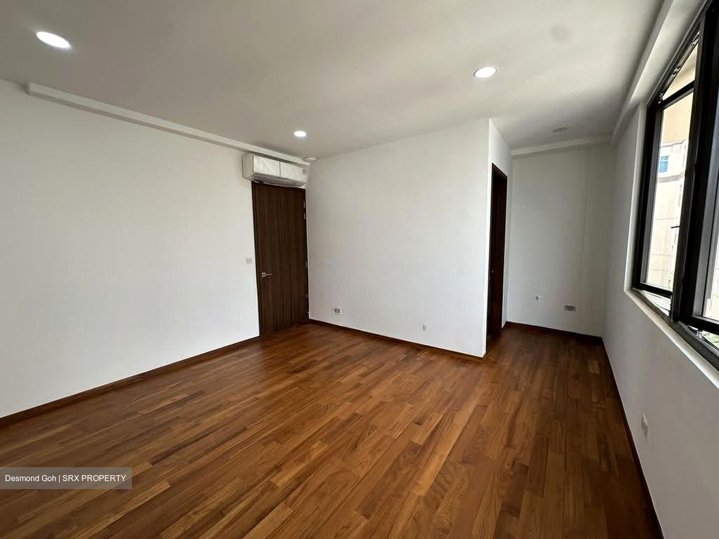 Coronation Road (D10), Semi-Detached #618059651